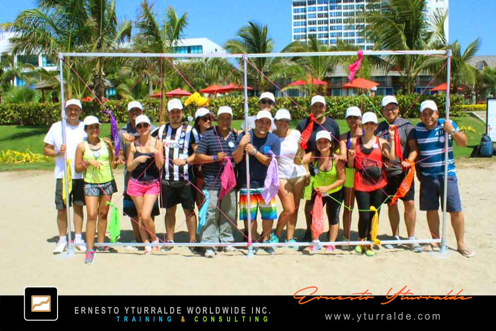Talleres de Cuerdas Bajas | Actividades de Team Building Corporativo para desarrollar sinergia y liderazgo compartido