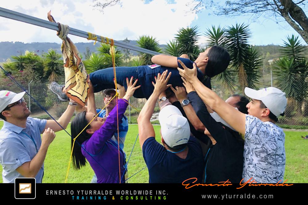 Cuerdas Bajas | Taller de Team Building basado en Aprendizaje Experiencial