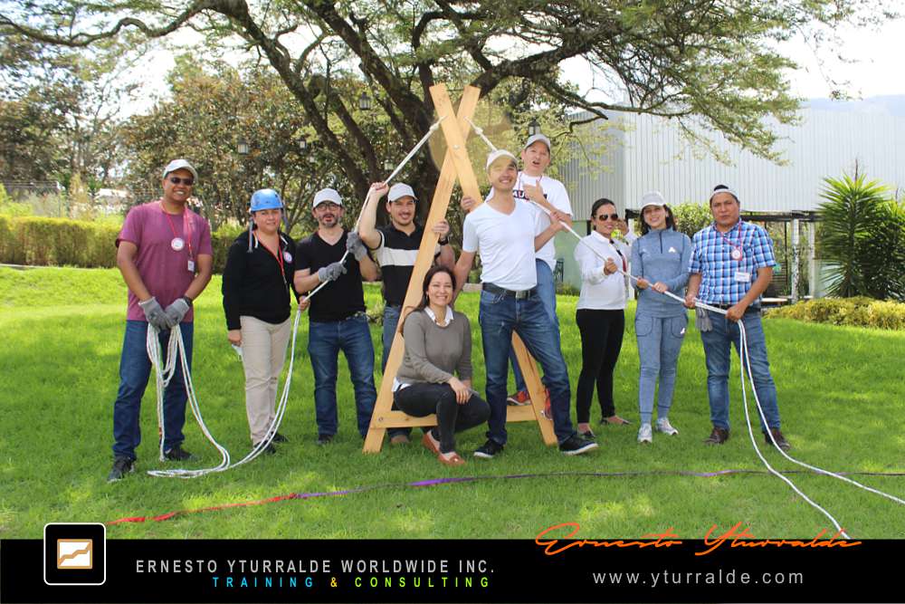 Talleres de Cuerdas Bajas | Team Building Corporativo para desarrollar equipos de trabajo